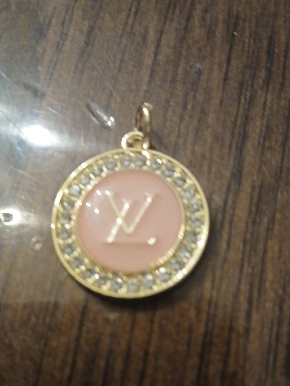 Louis Vuitton Pink and Gold Crystal-Trim Round Charm - Picture 4 of 4